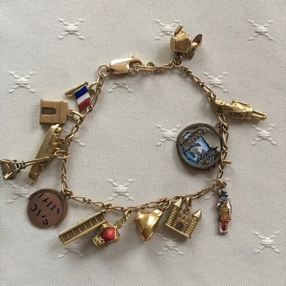 Vintage 14k Gold  Charm Bracelet